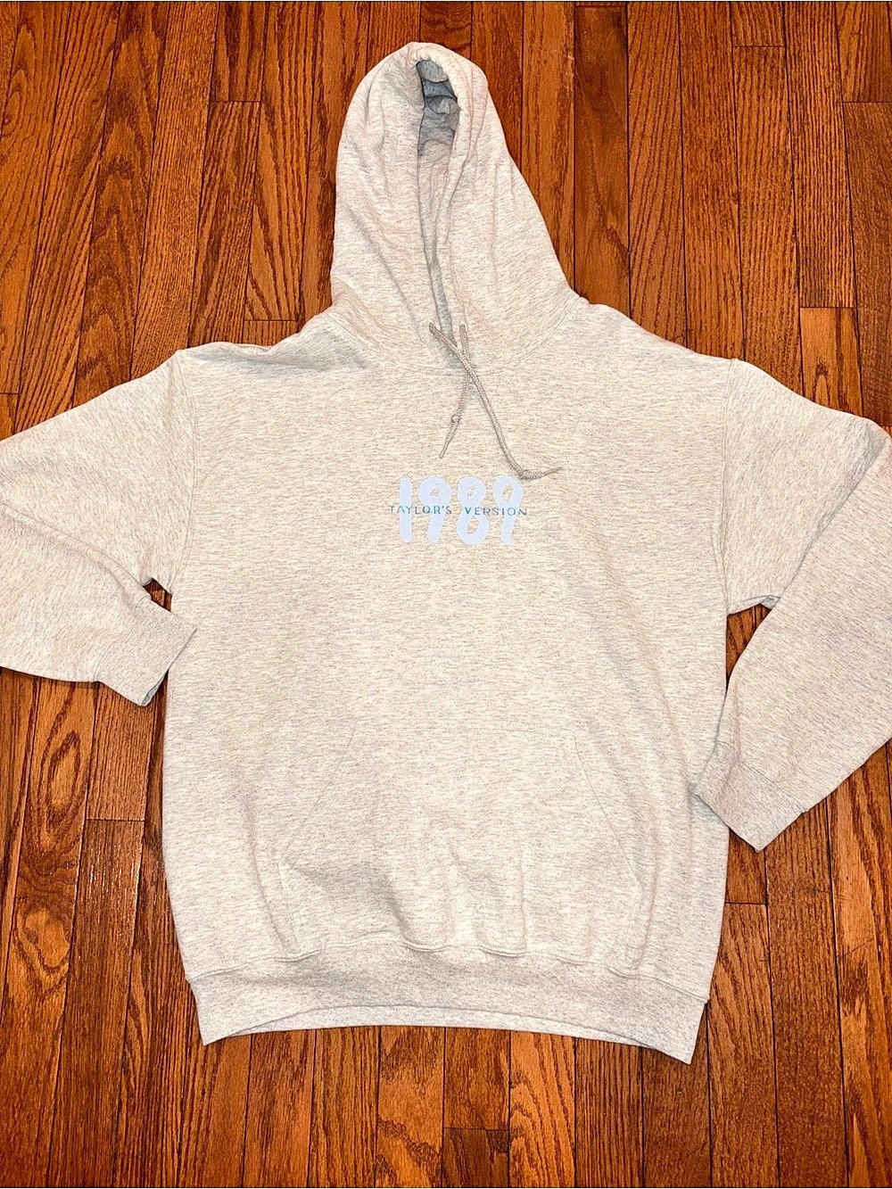 Taylor Swift 1989 (Taylor's Version) Gray Hoodie Graphic medium
